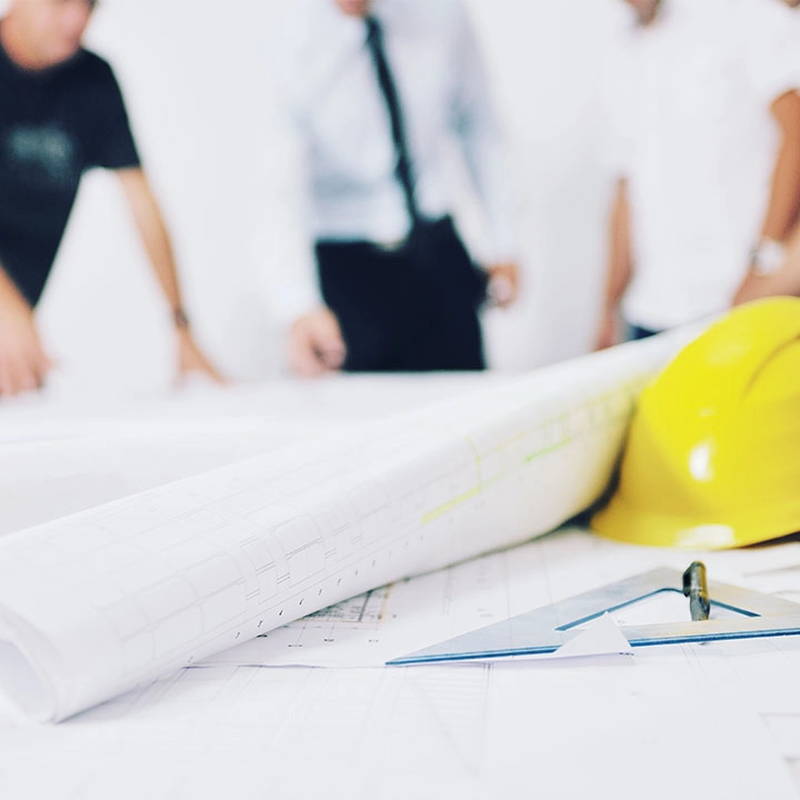 Coordination des entreprises sur un chantier de rénovation dans le Rhône
